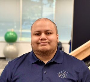 Erik Perez the native spanish speaking rehabilitation specialist in Chantilly VA